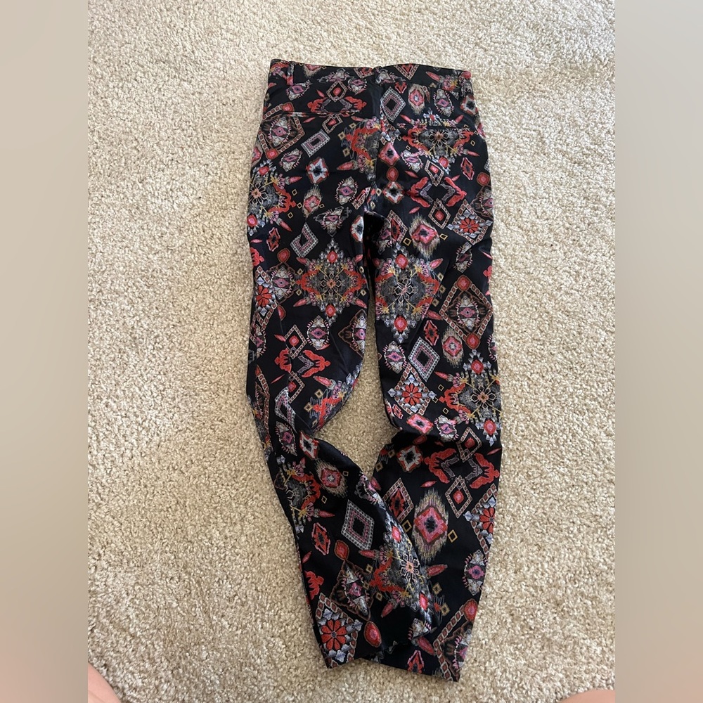 Pants 👖 - Picture 2 of 3